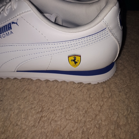 Puma Ferrari size 9 mens sneakers new - Picture 3 of 5